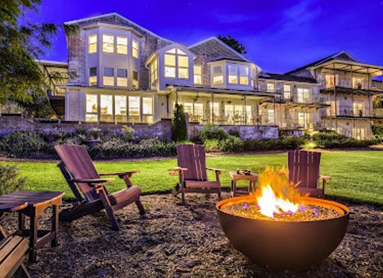 alabama/fairhope/landmark/jubilee-suites-boutique-hotel