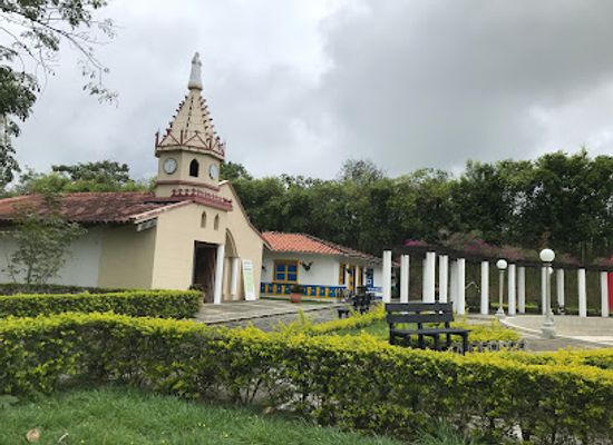 colombia/risaralda-department/landmark/replica-de-pereira