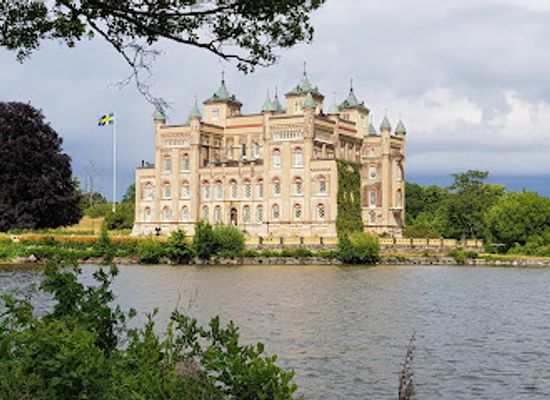 sweden/sodermanland/landmark/stora-sundby-castle