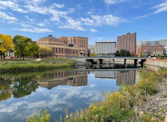 minnesota/rochester/landmark/rochester-art-center