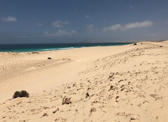 cabo-verde/praia-de-cruz/landmark/chaves-beach