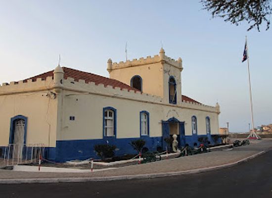 cabo-verde/praia/landmark/cha-de-areia