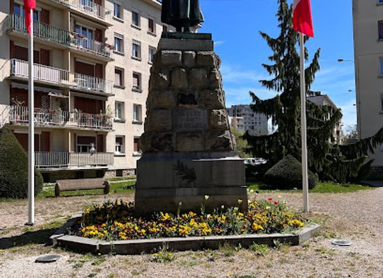 belgium/ardennes/landmark/albert-i-of-belgium-statue