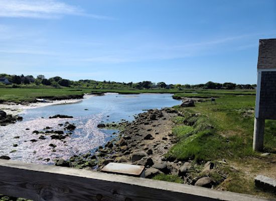 massachusetts/barnstable/landmark/hallet-s-mill-pond-bridge