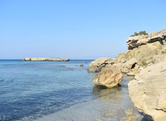 cyprus/latchi-beach/landmark/akamas-national-forest-park