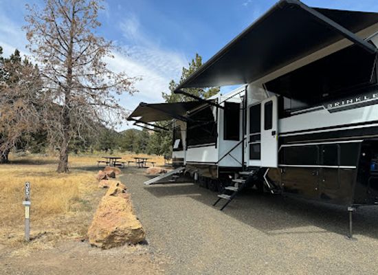 oregon/wheeler-county/landmark/skull-hollow-campground