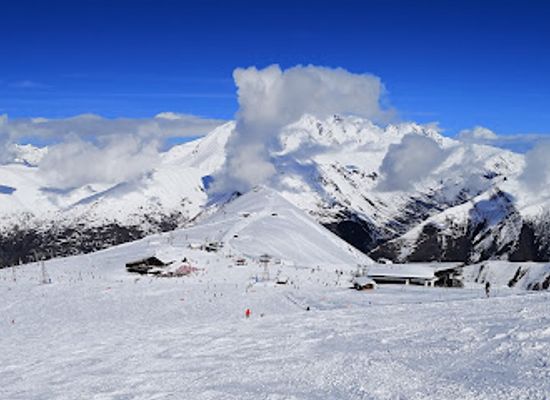 france/les-deux-alpes/landmark/doume-s-lodge