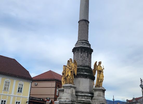 croatia/banovina/landmark/cathedral-of-zagreb