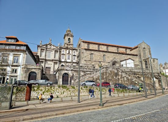 portugal/porto/landmark/church-of-saint-francis