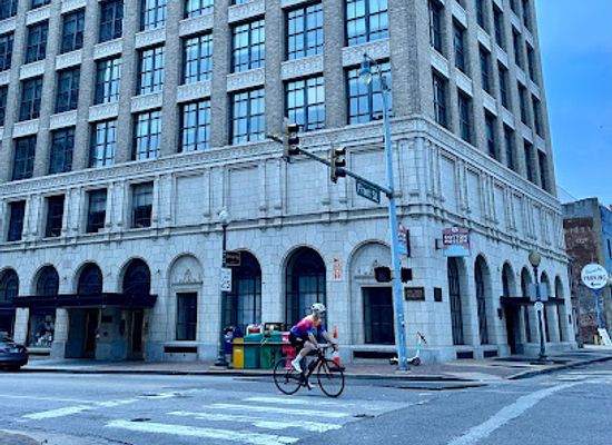 tennessee/memphis/south-main-arts-district/landmark/the-cotton-museum-at-the-memphis-cotton-exchange