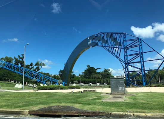 puerto-rico/bayamon/landmark/la-estrella-del-norte