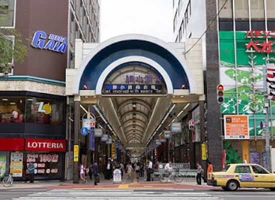 japan/sapporo/odori-park/landmark/tanukikoji-shopping-street