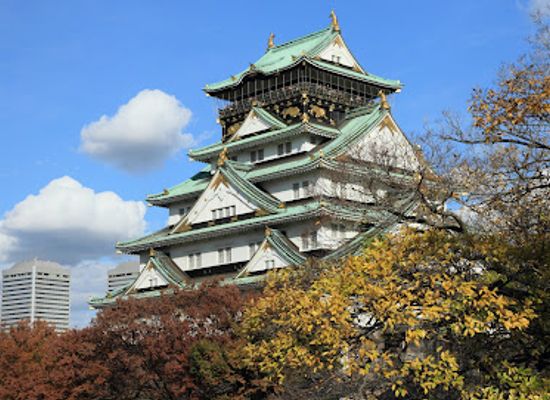 japan/osaka/landmark/kakushi-kuruwa-bailey