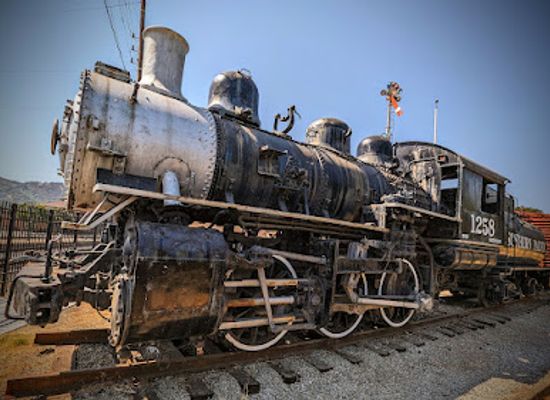 california/martinez/landmark/southern-pacific-1258-historical-locomotive