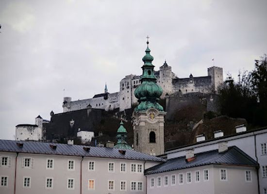 austria/salzburg/landmark/st-peter-s-abbey