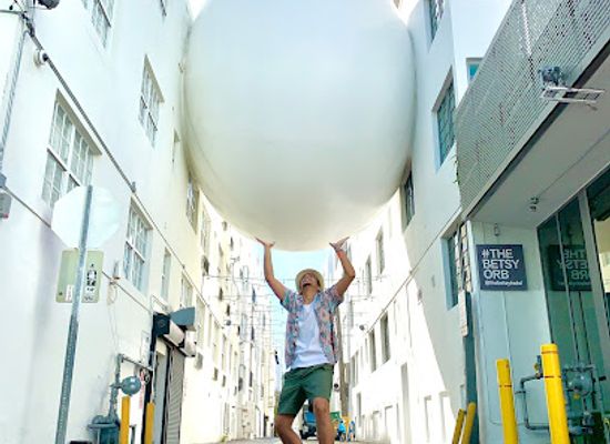 florida/miami-beach/landmark/the-betsy-orb