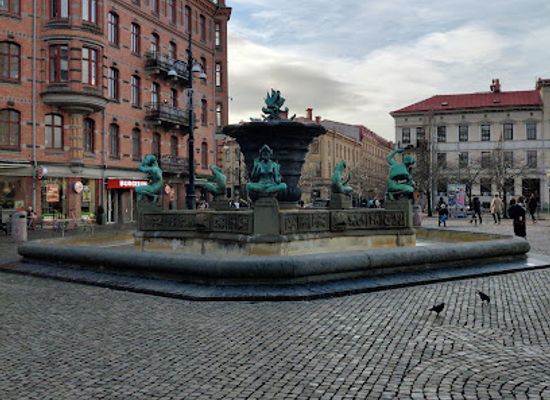 sweden/gothenburg/linne/landmark/jarntorgsbrunnen