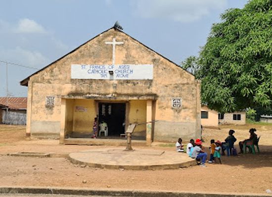 ghana/kwahu/landmark/tafi-atome-monkey-sanctuary-and-cultural-village