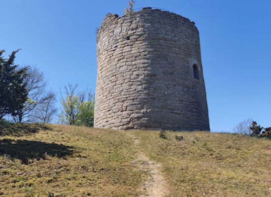 sweden/gotland/landmark/sundre-kastal