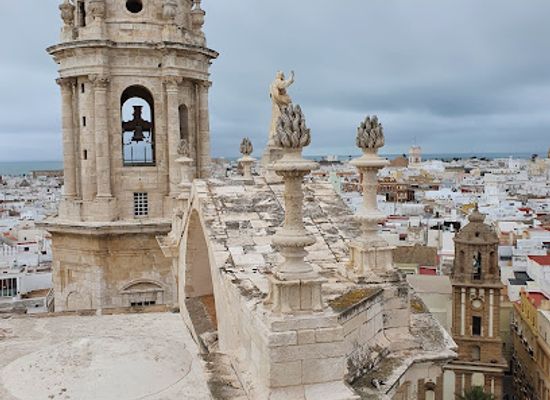 spain/cadiz/el-populo/landmark/torre-de-poniente