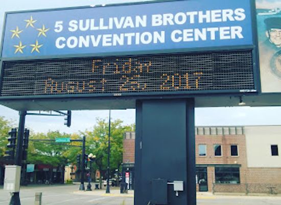 iowa/waterloo/landmark/waterloo-convention-center