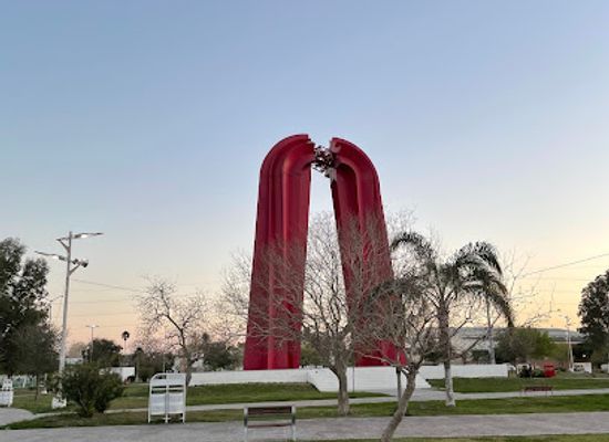 mexico/matamoros/landmark/la-gran-puerta-de-mexico