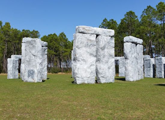 alabama/south-alabama/landmark/bamahenge