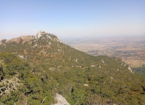 malawi/shire-valley/landmark/chongoni-rock-art-area