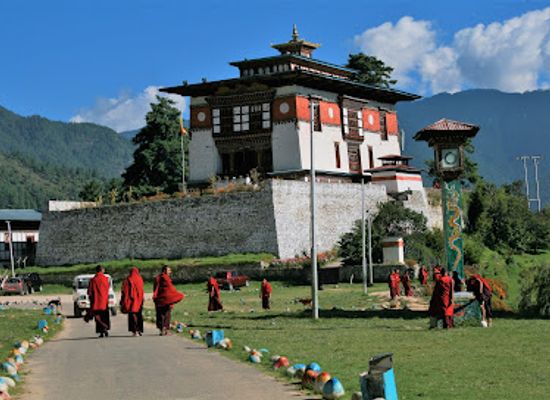 bhutan/thimphu/landmark/dechen-phodrang-monastery