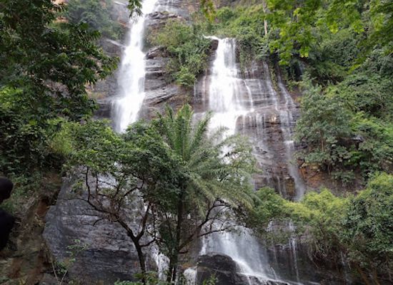togo/mount-agou-area/landmark/cascade-de-kpime