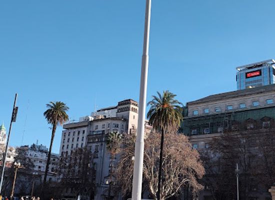 argentina/buenos-aires/landmark/bandera-de-la-republica-argentina