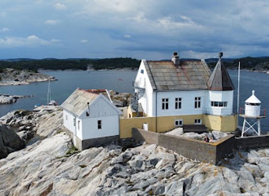 norway/sorlandet/landmark/saltholmen-lighthouse
