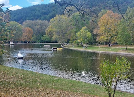 bulgaria/pirin-macedonia/landmark/park-bachinovo