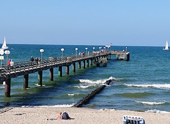 germany/baltic-sea-coast/landmark/kuhlungsborn-pier