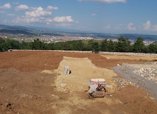 kosovo/gjilan/landmark/te-papaku