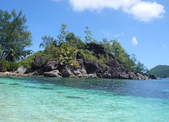 seychelles/port-glaud/landmark/butzel-beach
