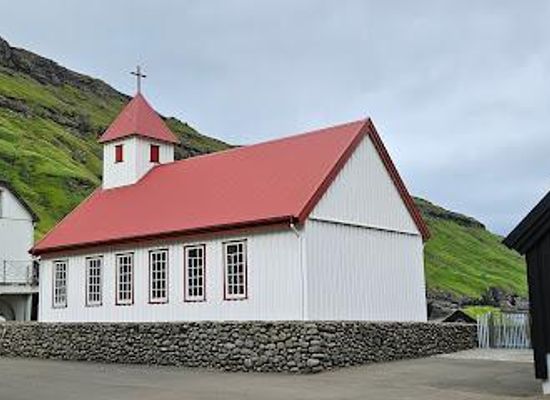 faroe-islands/klaksvik/landmark/tjornuvik-cemetery