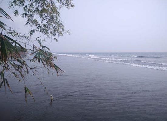 cameroon/bimbia-beach/landmark/batoke-beach