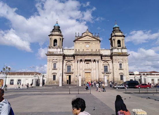 guatemala/caribbean-coast/landmark/plaza-de-la-constitucion