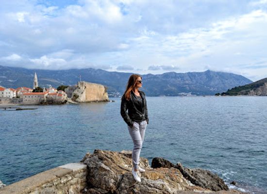 montenegro/budva/landmark/beach-greco