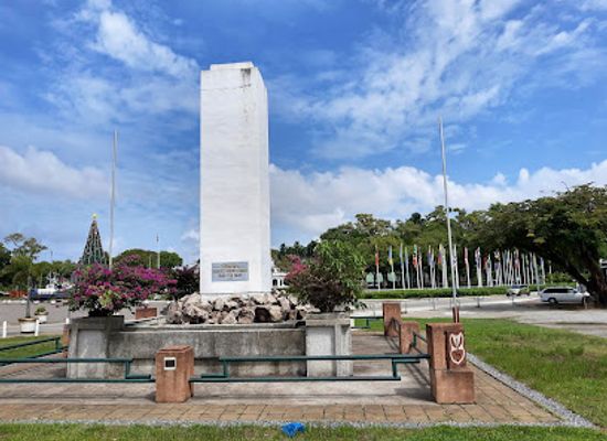 suriname/paramaribo-district/landmark/monument-voor-de-gevallenen