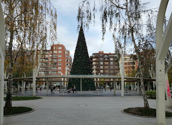 spain/bilbao/indautxu/landmark/indautxu-plaza