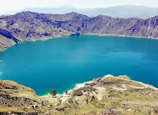 ecuador/quilotoa-crater-lake/landmark/mirador-to-laguna-quilotoa
