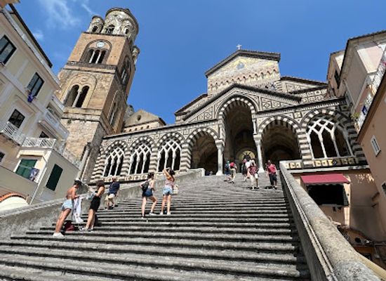 italy/amalfi-coast/landmark/roman-catholic-archdiocese-of-amalfi-cava-de-tirreni