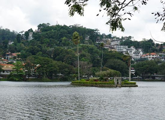 sri-lanka/kandy-district/landmark/ulpen-geya