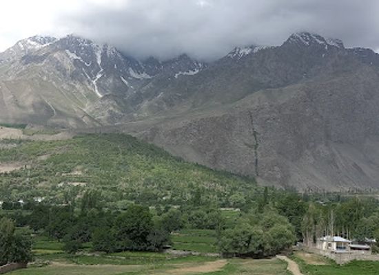 pakistan/baltistan/landmark/chunda-valley-view-point