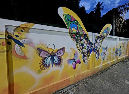 thailand/krabi/krabi-town/landmark/krabi-street-art-the-wall-of-kaew-korawaram-temple