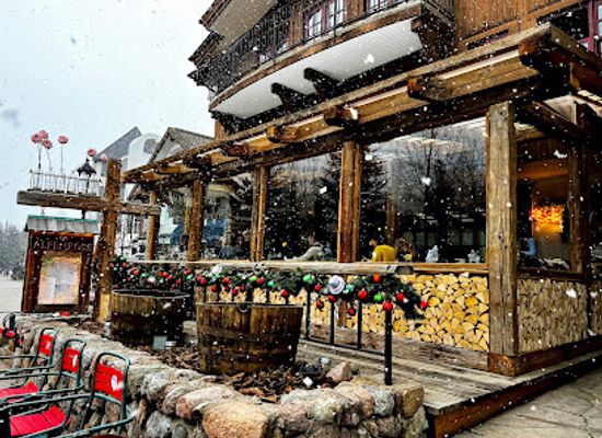 colorado/vail/landmark/alpenrose-vail