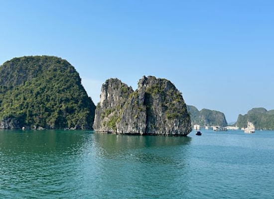 vietnam/ha-long-bay/landmark/ha-long-pearl-museum
