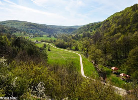 serbia/nisava/landmark/cerje-cave